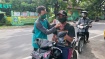 Bagi Bagi 5000 masker untuk pengguna jalan dan warga Loceret