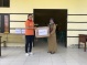Dukungan Pencegahan Covid-19 (Distribusi 42 Masker kain dan Leafleat Covid 19 Dusun Remayan Desa Pelempai Jaya oleh aktivis PATBM)